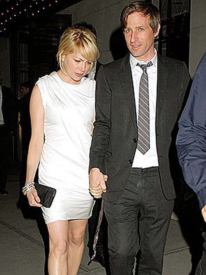 Reyna Aftur Michelle Williams og Spike Jonze ætla að endurnýja samband sitt.nordicphotos/getty