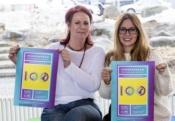 Hanna og Unnur með auglýsingarnar fyrir #hundadgram