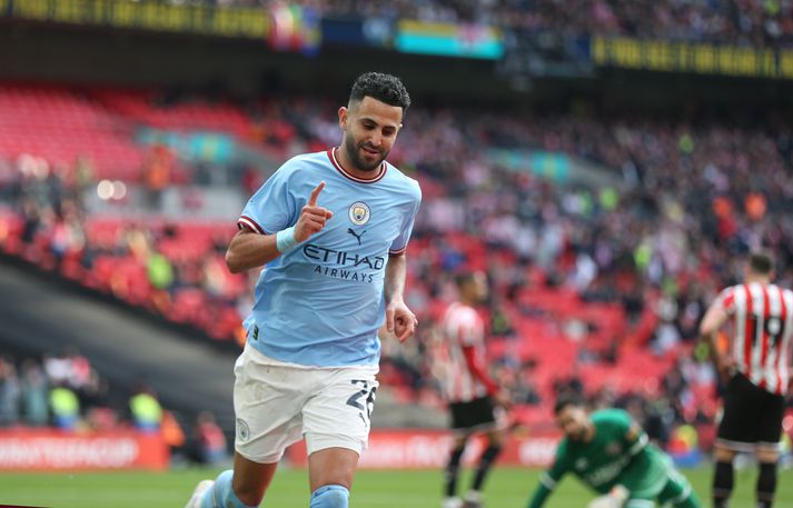 Mahrez fagnar einu marki sínu í dag