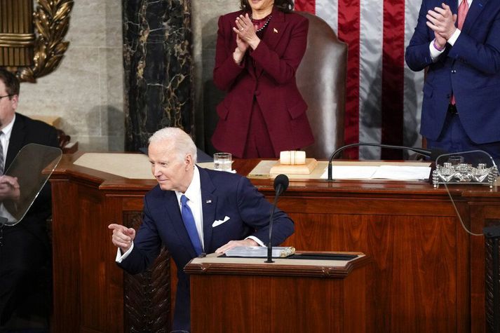 Joe Biden flutti stefnuræðu sína í nótt og talaði aðallega um innanríkismál ólíkt síðustu ræðu. 