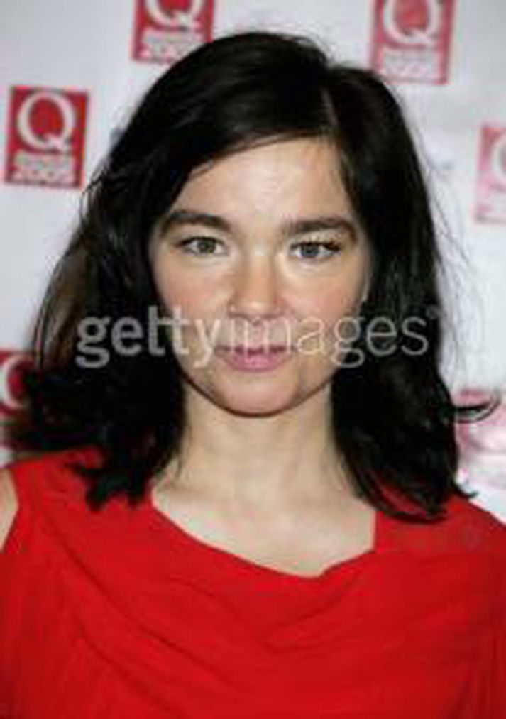 Björk mun koma fram á Glastonbury tónlistarhátíðinni