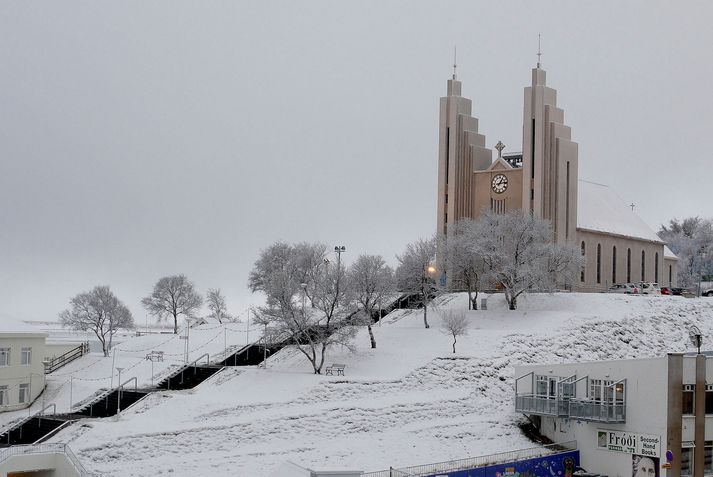 Akureyri er að komast í vetrarbúninginn.