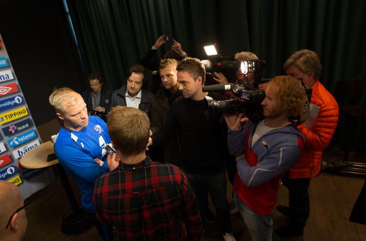 Eiður Smári er langþekktasta nafnið í íslenska liðinu.