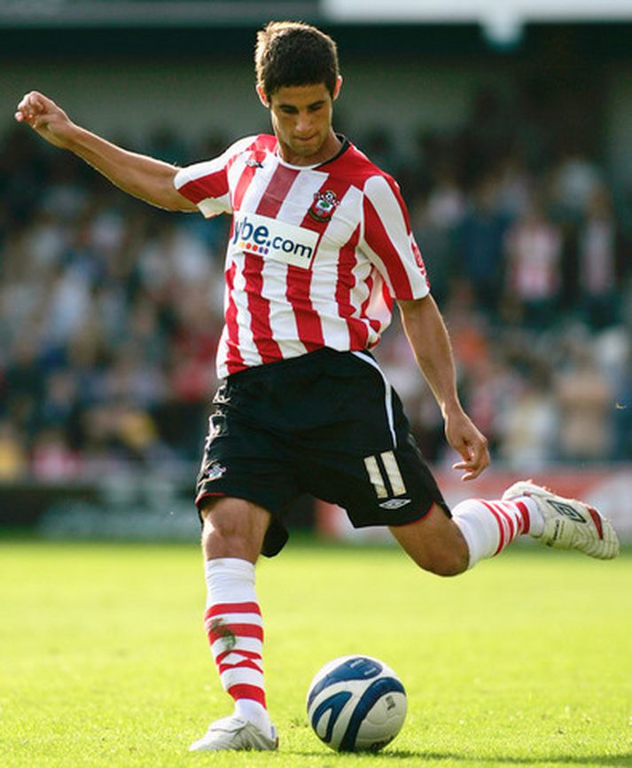 Andrew Surman í leik með Southampton.