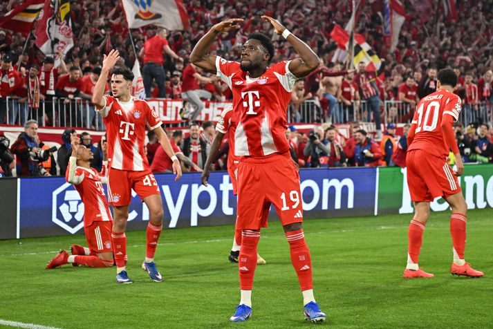 Alphonso Davies er kominn á fullt með Bayern eftir erfiða tíma undanfarin misseri.