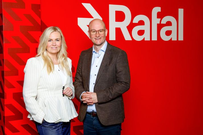 Jóhanna Klara Stefánsdóttir tekur við sem forstjóri Rafals af valdimar Kristjónssyni.
