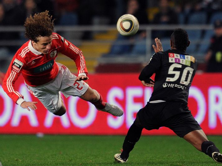 David Luiz er auðþekkjanlegur á vellinum.