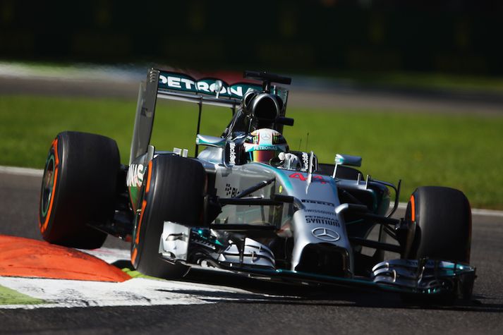 Hamilton tókst að minnka forskot Rosberg ögn í dag.