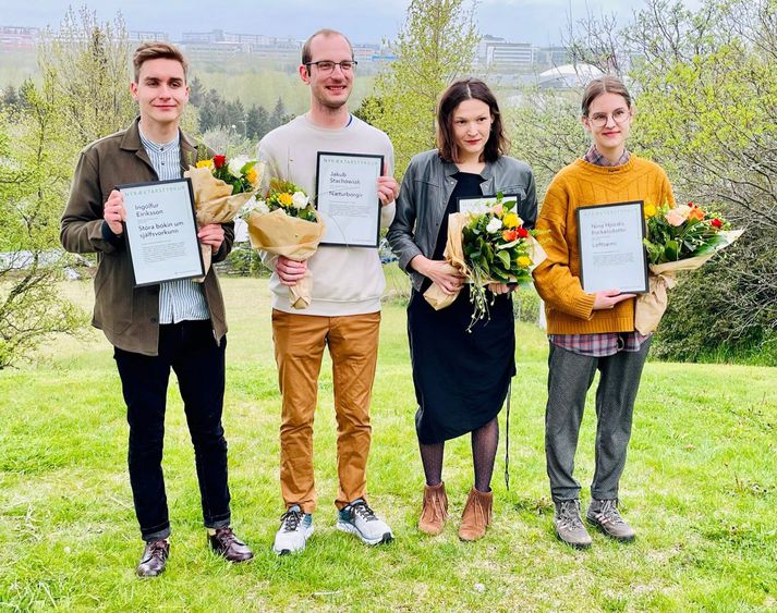 Ingólfur Eiríksson, Jakub Stachowiak, Mao Alheimsdóttir og Fríða Þorkelsdóttir sem tók við styrknum fyrir hönd systur sinnar, Nínu Hjördísar Þorkelsdóttur.