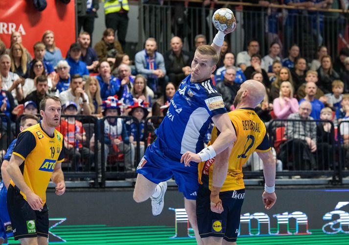 Elliði Snær Viðarsson var markahæstur í íslenska liðinu í kvöld með sjö mörk.