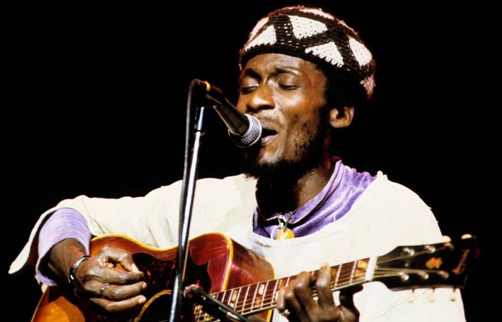 Jimmy Cliff er einn stærsti reggítónlistarmaður sögunnar og samdi hann ófáa slagara.