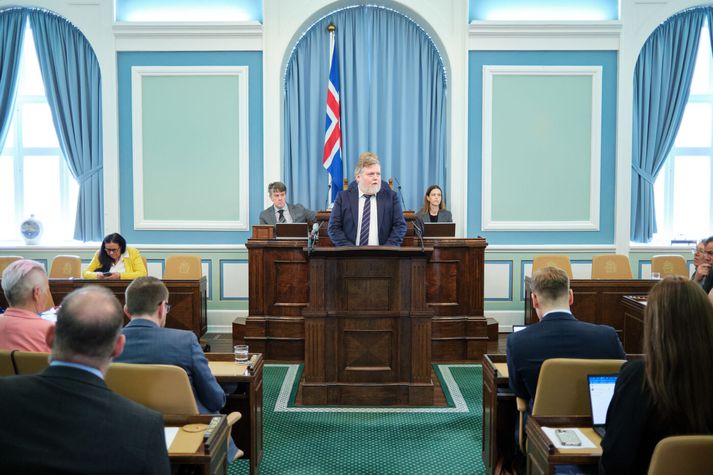 Þingmenn Miðflokksins, þar með talið formaður hans, Sigmundur Davíð Gunnlaugsson, voru áberandi í umræðu um bókun 35. 