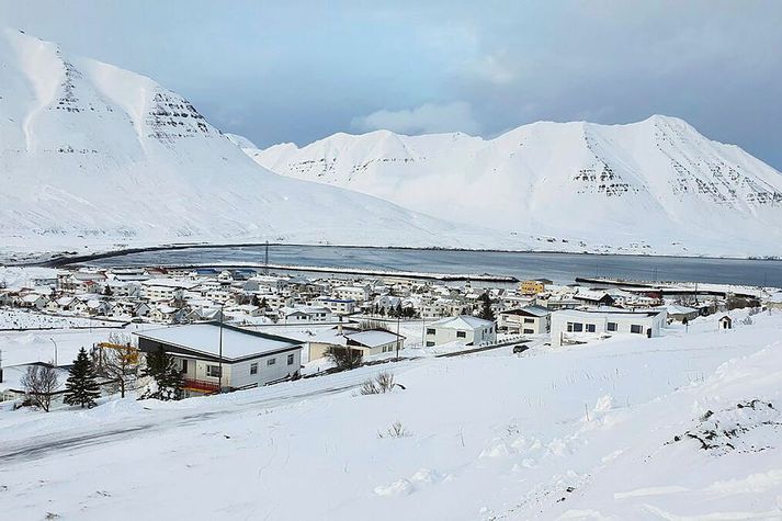 Ólafsfjörður á fallegum vetrardegi 2021.