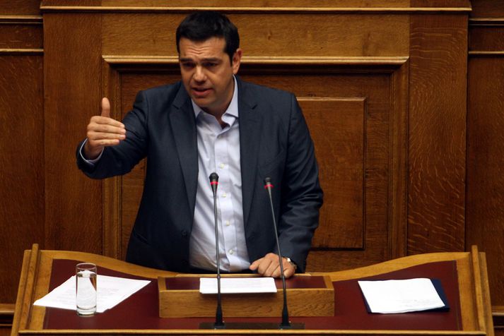 Alexis Tsipras á þinginu í dag.