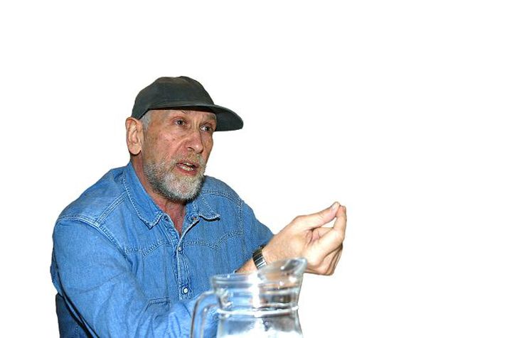 Sögulegt Einvígi Bobbys Fischer og Boris Spasskí og svo leiðtogafundur Reagans og Gorbatsjofs voru sögulegir. Aðilar frá Hollywood vilja ólmir gera kvikmyndir um þessa atburði.