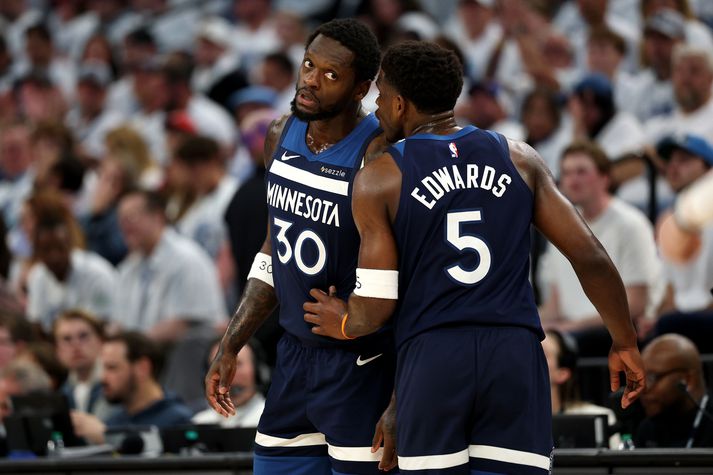 Julius Randle og Anthony Edwards skoruðu samtals 54 stig gegn Oklahoma City Thunder í nótt.