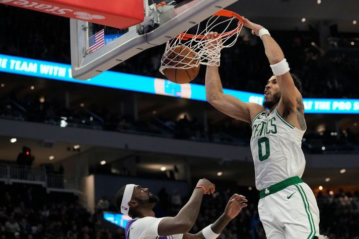 Jayson Tatum er vanur því að vera stigahæstur í liði Boston Celtics.