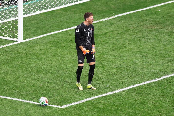 Gregor Kobel átti stórleik í marki Sviss í 16-liða úrslitunum gegn Kólumbíuþ