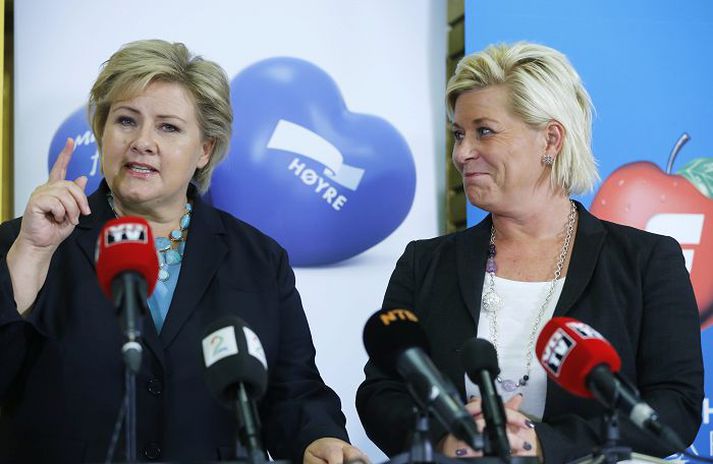 Erna Sólberg, formaður Hægriflokksins og Siv Jensen, formaður Framfaraflokksins, kynntu samkomulag sitt um stjórnarmyndun í Noregi 30. september síðastliðinn. 