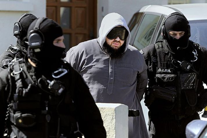 Franska lögreglan að verki.
nordicphotos/AFP