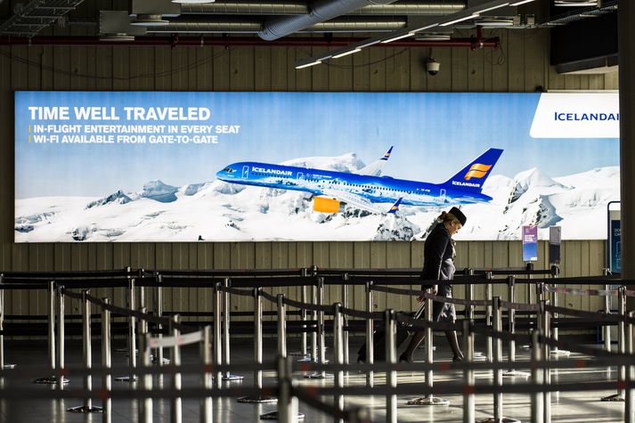 Hlutabréf í Icelandair Group hækkuðu um 7,4 prósent í verði í Kauphöllinni í gær eftir að félagið birti uppgjör fyrir þriðja ársfjórðung. Afkoman var í samræmi við væntingar greinenda en jákvæð skilaboð stjórnenda félagsins á fundi með fjárfestum í gær kölluðu fram mikil viðbrögð á markaði.