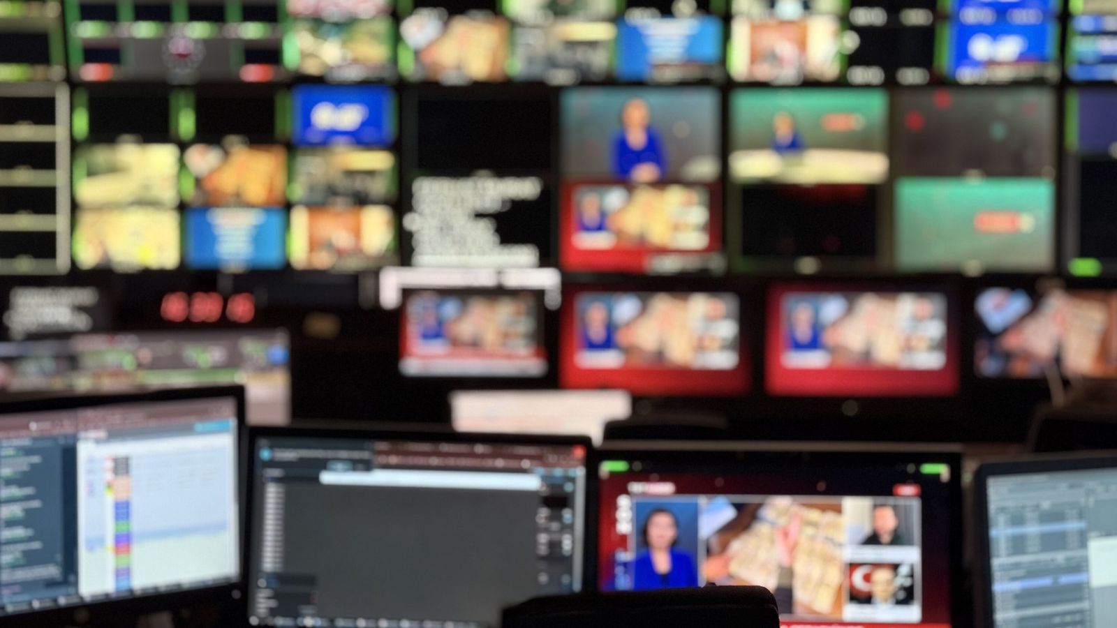 Þriðjungi finnst erfitt að fylgjast með fréttum