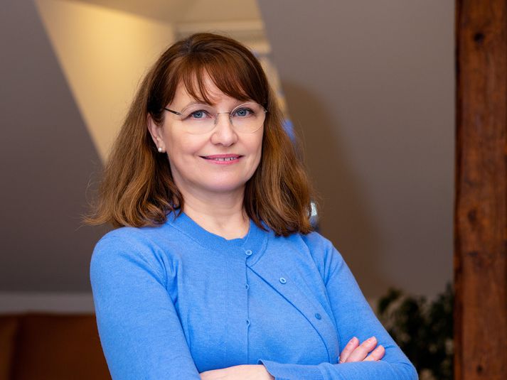 Kristín Benediktsdóttir, umboðsmaður Alþingis, hefur óskað upplýsinga frá heilbrigðisráðuneytinu í kjölfar kvörtunar föður sem missti dóttur sína á sjúkrahúsi erlendis.