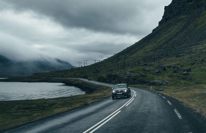 Dacia Duster er vinsæll bíll hjá bílaleigum á Íslandi.