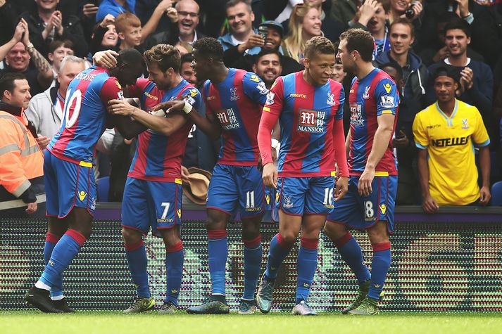 Leikmenn Crystal Palace fagna marki Bolasie.