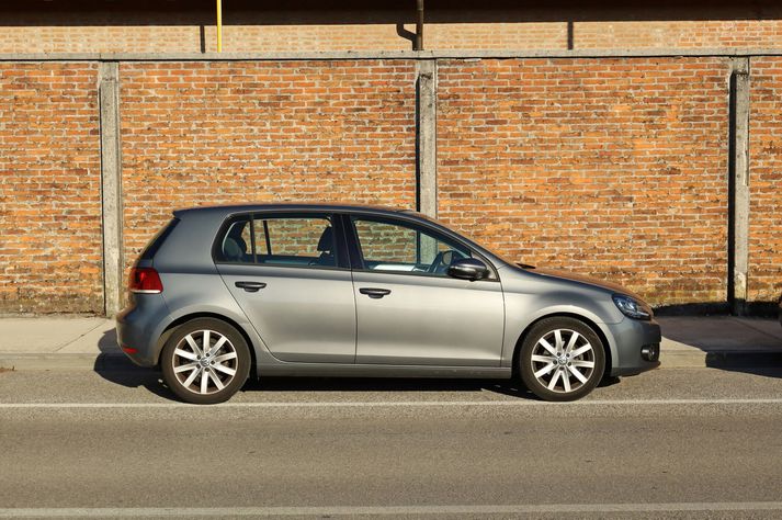 Innköllunin nær meðal annars til bíla af gerðinni Volkswagen Golf.