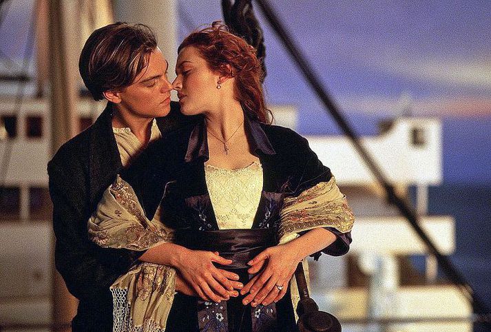 Kínverska kvikmyndaeftirlitið ákváð að klippa út allar nektarsenur í Titanic í þrívídd til að koma í veg fyrir káf í bíósalnum.