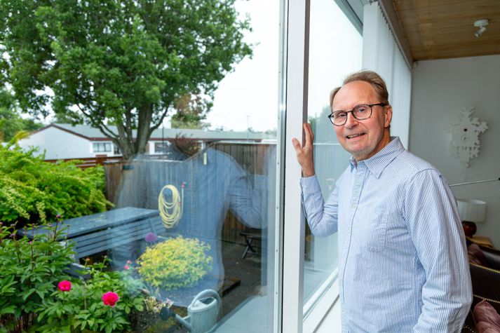 Það má með sanni segja að tímarnir hafi breyst á þeim rúmum fjörtíu árum sem Þórmundur Bergsson hefur starfað í fjölmiðla- og auglýsingageiranum. Í skemmtilegu spjalli eru rifjaðar upp sögur frá ferlinum, en Þórmundur lét nýverið af störfum sem framkvæmdastjóri MediaCom; 67 ára.