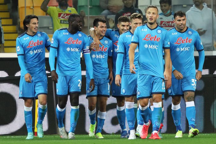 Napoli er komið á topp Serie A.