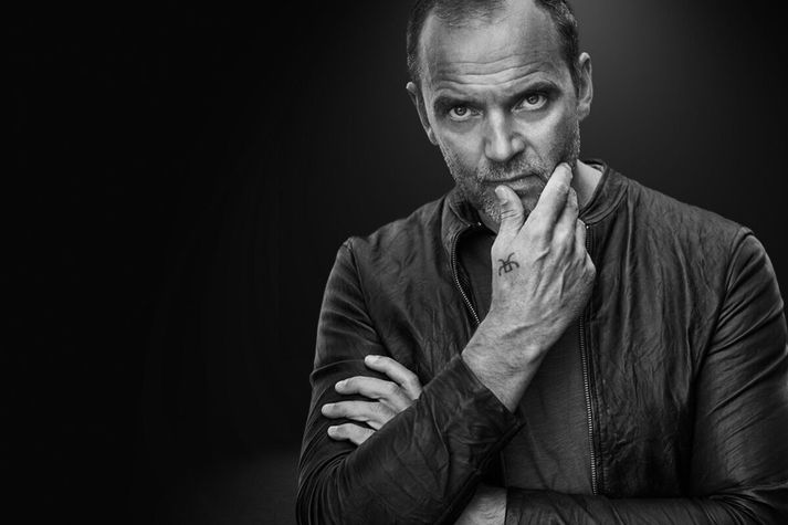 „Þetta er mjög ólíkt mér. Ég held aldrei partý." Stefán Máni fagnar þrjátíu ára ferli á ritvellinum og býður í veislu á Reykjavík Röst á hrekkjavökunni.