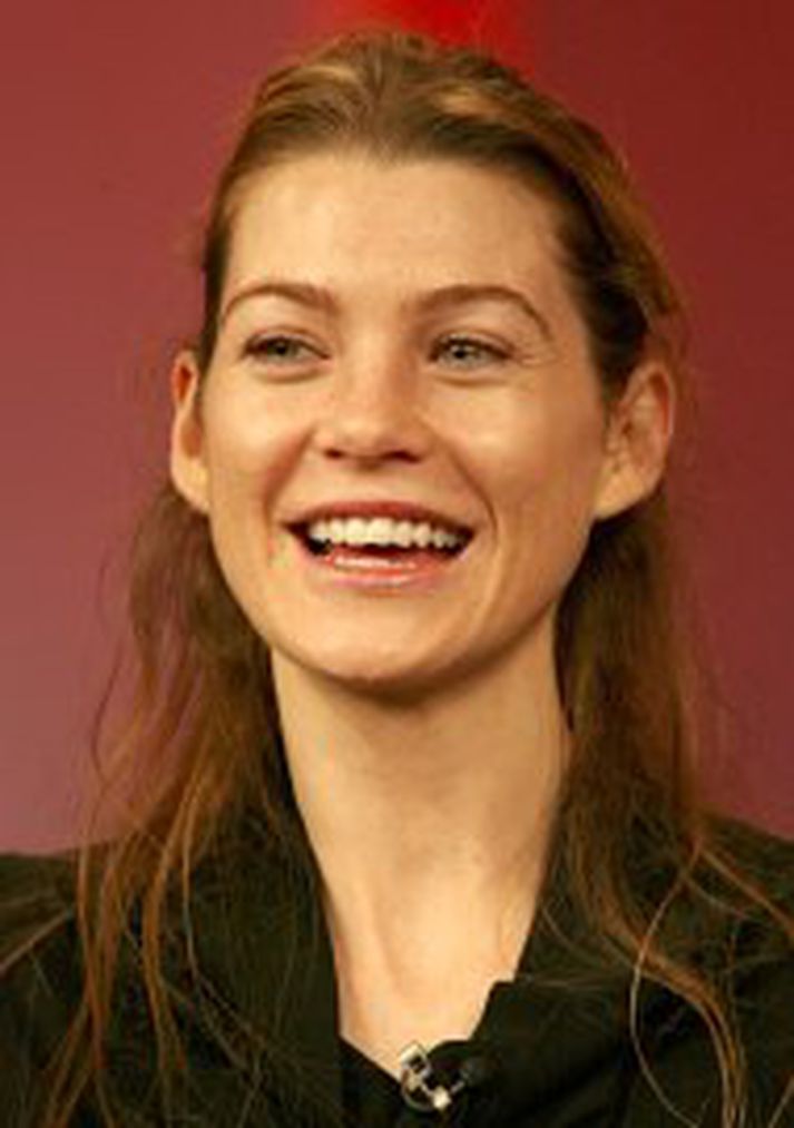 Ellen Pompeo brosir líklega breitt þessa dagana enda þénar hún vel á hlutverki sínu sem Dr. Meredith Grey