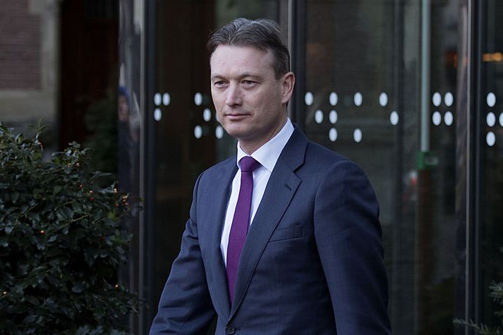 Halbe Zijlstra sagði lygina hafa verið "stærstu mistök ferils síns“ og að Holland ætti skilið að vera með utanríkisráðherra með óflekkað mannorð.