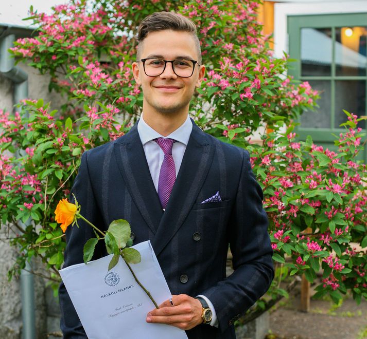 Ísak hyggst leggja land undir fót og flytja til Bretlands í haust en hann hefur fengið inngöngu í Oxford-háskóla.