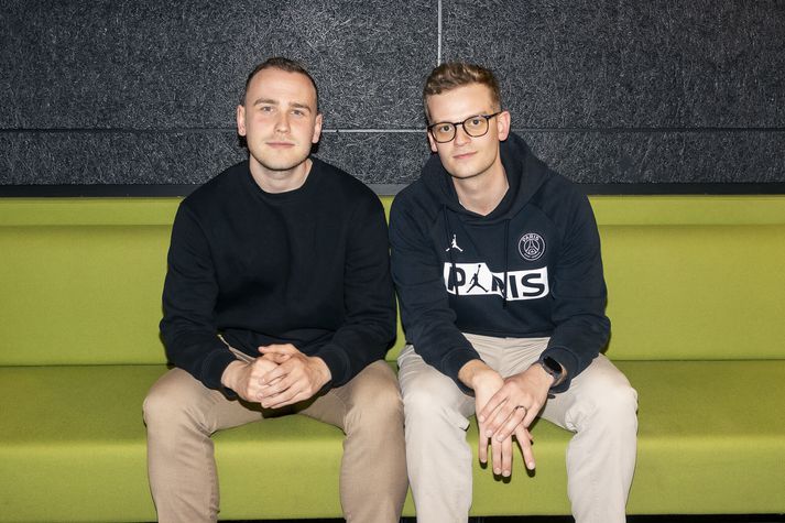 Úlfar Konráð Svansson (t.v.) og Ari Friðfinnsson eru eigendur Ullari sem býður upp á tilbúna Pub Quiz spurningapakka sem berast beint í tölvupóstinn. Tilvalið fyrir staffapartíið, árshátíðina, matarboðið eða barnaafmælið.