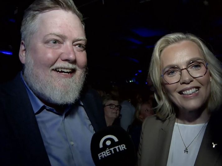 Sigmundur og Guðrún voru í banastuði eftir fyrstu tölur úr Suðurkjördæmi.