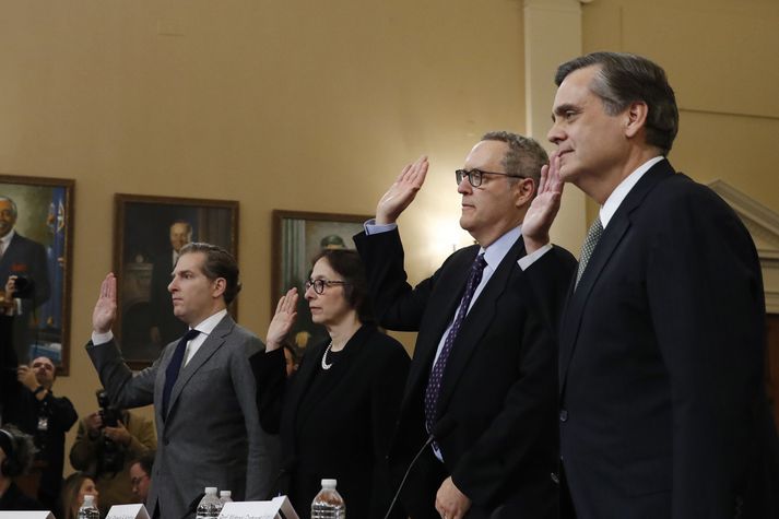 Prófessorarnir Noah Feldman, Pamela Karlan, Michael Gerhardt og Jonathan Turley.