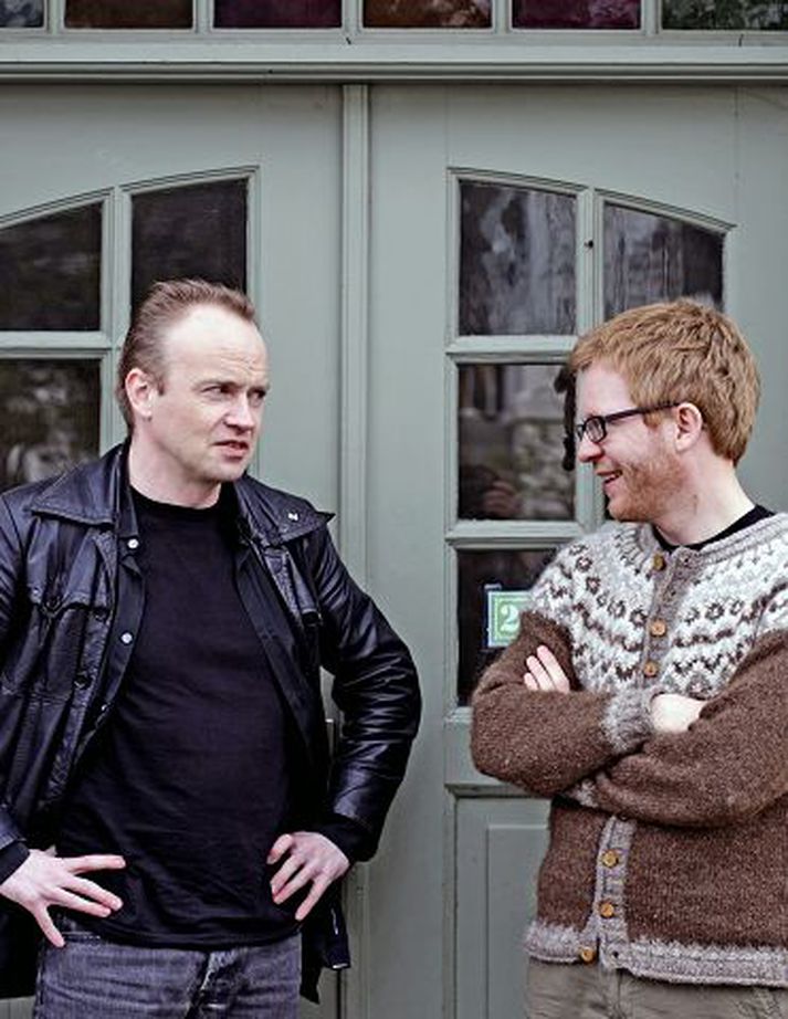 Sveinn H. Guðmarsson og Þórarinn B. Þórarinsson stjórna Tinna-spurningakeppni á Rosenberg í dag. fréttablaðið/Valli