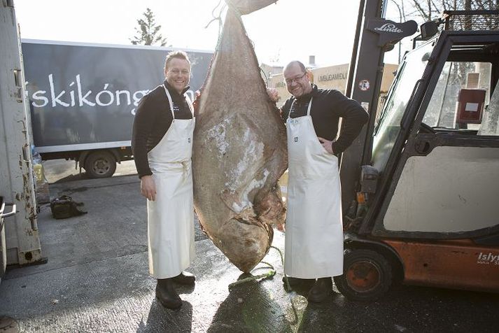 Ekkert var um skóflustungu en fólk gat skóflað í sig fiskibollum í staðinn 