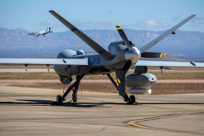 MQ-9 Reaper-dróni líkur þeim sem Rússar þvinguðu niður yfir Svartahafi í dag.