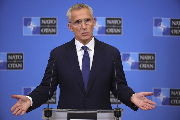 Jens Stoltenberg, framkvæmdastjóri Atlantshafsbandalagsins, á blaðamannafundi í dag.