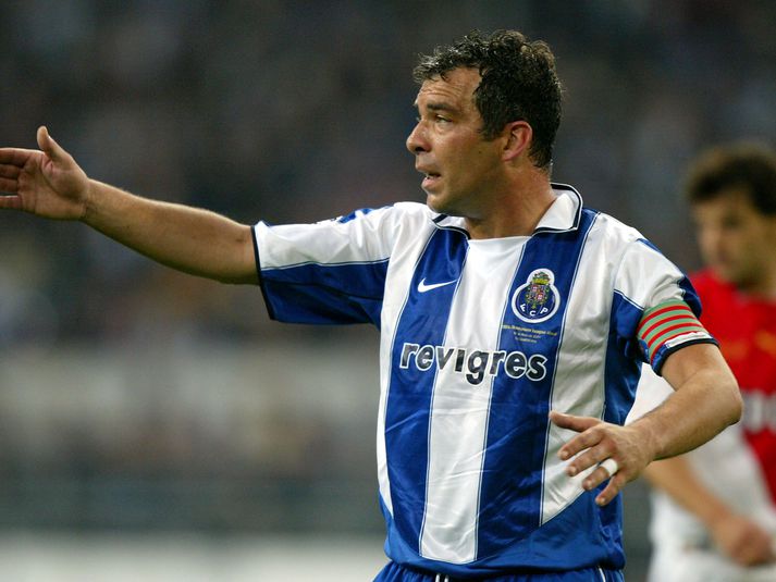 Costa í úrslitaleik Meistaradeildar Evrópu sumarið 2004. Porto vann leikinn við Mónakó 3-0 og varð Evrópumeistari í fyrsta sinn.