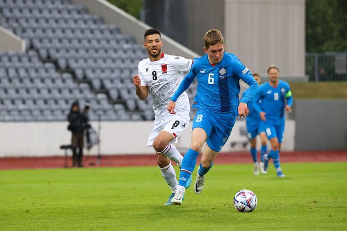 Ísak Bergmann Jóhannesson er í byrjunarliði Íslands í Kaunas í Litáen.