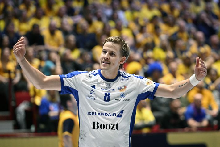 Bjarki Már Elísson fagnaði sætum sigri í kvöld.