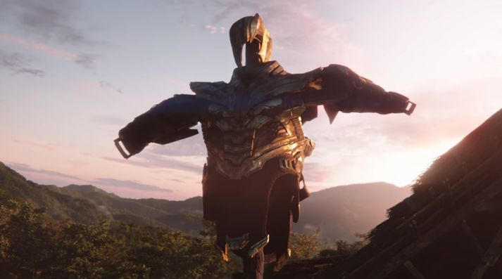 Brynja Thanos til sýnis í Wakanda.