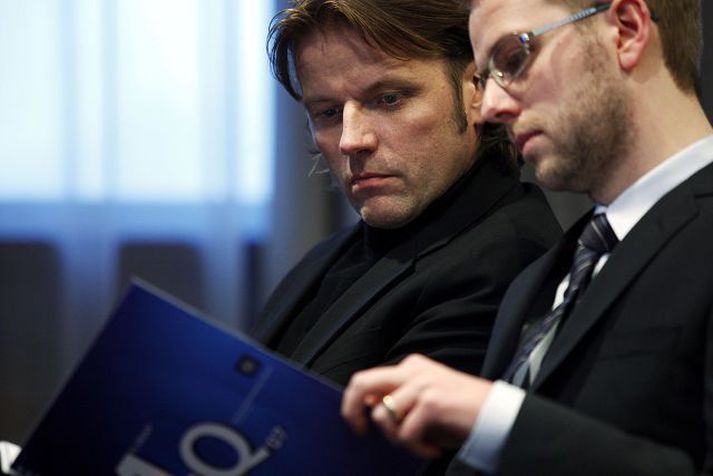 Jón Ásgeir Jóhannesson, stjórnarformaður FL Group, og Jón Sigurðsson forstjóri verða væntanlega spurðir spjörunum úr á þriðjudag.