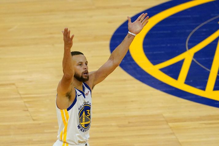 Stephen Curry átti magnað endurkomutímabil í vetur.